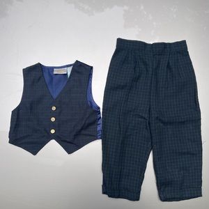 Super Cute! Little Bitty 2 Pc Navy & Green Suit 18 Months